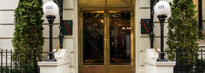 Washington Square Hotel