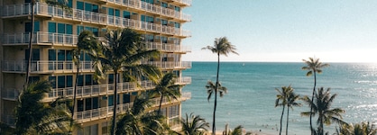 Kaimana Beach Hotel