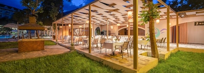 Gravel Hotels Select