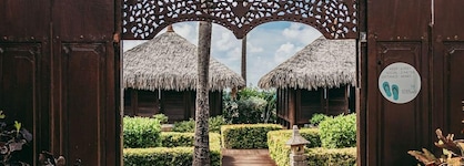 Manchebo Beach Resort And Spa