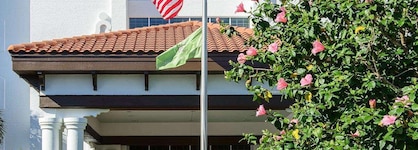 Inn At Pelican Bay