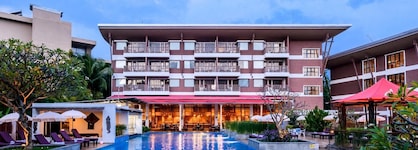 Peach Blossom Resort