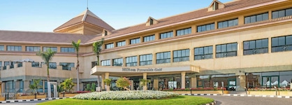 Hilton Pyramids Golf