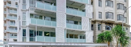 The Quadrant Hotel & Suites