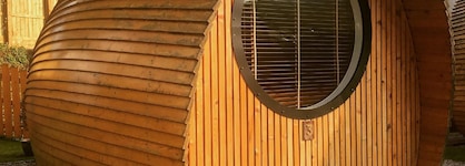 Eriskay B&B And Aviemore Glamping