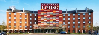 Hotel Cruise