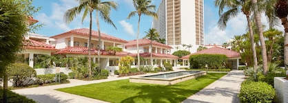 Naples Grande Beach Resort