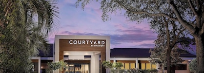 Courtyard By Marriott Orlando Lake Buena Vista At Vista Centre
