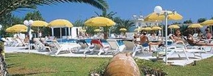 Happy Days - Adults Only