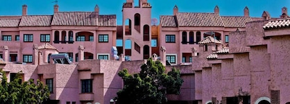 Hotel & Apartamentos Bahía Sur