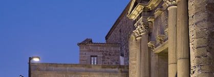 Parador De Plasencia