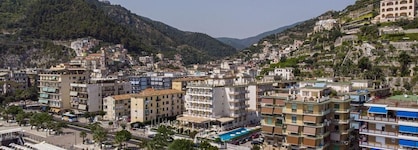 Pietra Di Luna Hotel