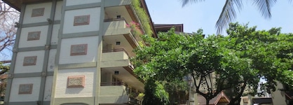 Club Bali Family Suites @Legian Beach