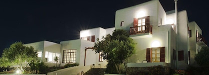 Charissi Hotel