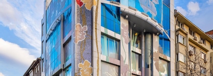 Les Fleurs Boutique Hotel
