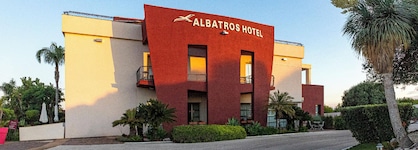 Albatros Hotel