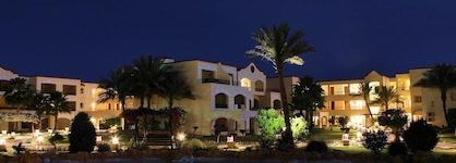 Regency Plaza Aqua Park & Spa Resort