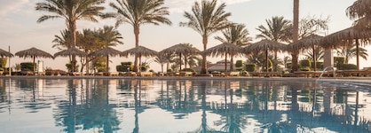 Long Beach Resort Hurghada
