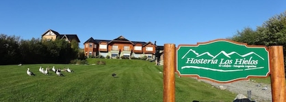 Hosteria Los Hielos