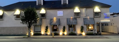 L.A. Sky Boutique Hotel