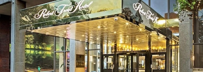 Best Western Plus Robert Treat Hotel