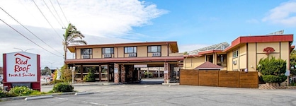 Red Roof Inn & Suites Monterey