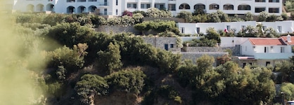 Peninsula Resort & Spa