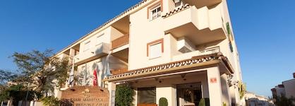 Crown Resorts Club Marbella