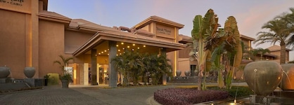 Dusit Thani Lakeview Cairo