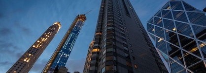 6 Columbus Central Park Hotel