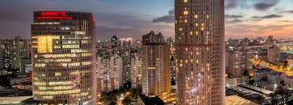 Sheraton Grand Shanghai Pudong Hotel & Residences