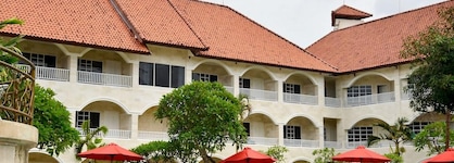 Melasti Beach Resort & Spa