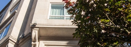 Maroa Hotel