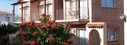 Apartamentos Mundaka Albir
