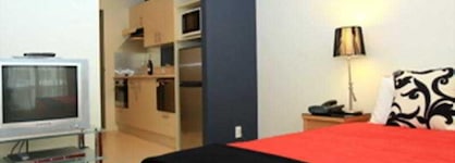 Central Terrace Apartment Hotel