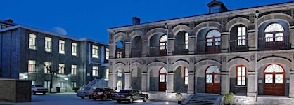 King Parkview Hotel