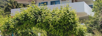 Nathalie Hotel