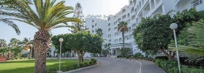 Yadis Hammamet