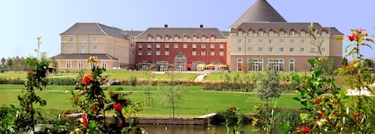 Grand Magic Hotel