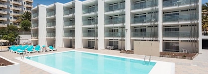 Eó Las Rosas Apartments