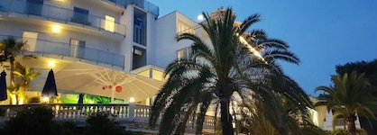 Hotel Apartamentos Cala Santanyi