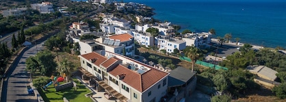 Dias Luxury Studios & Apartments