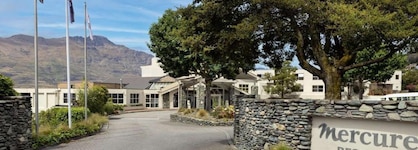 Mercure Queenstown Resort