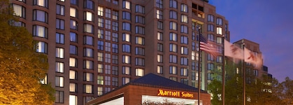 Chicago Marriott Suites O'hare