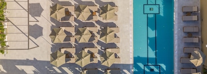 Nicolas Grand Suites - Adults Only