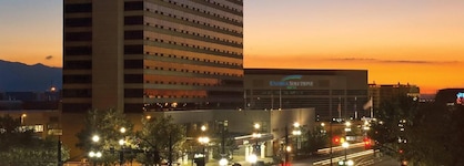 Radisson Hotel Salt Lake City Downtown