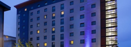 Holiday Inn Express Slough By Ihg