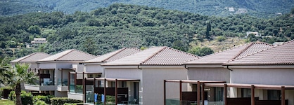 Almyros Beach Resort And Spa