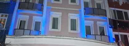 Grand Mark Hotel