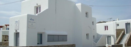 Elena Studios And Suites